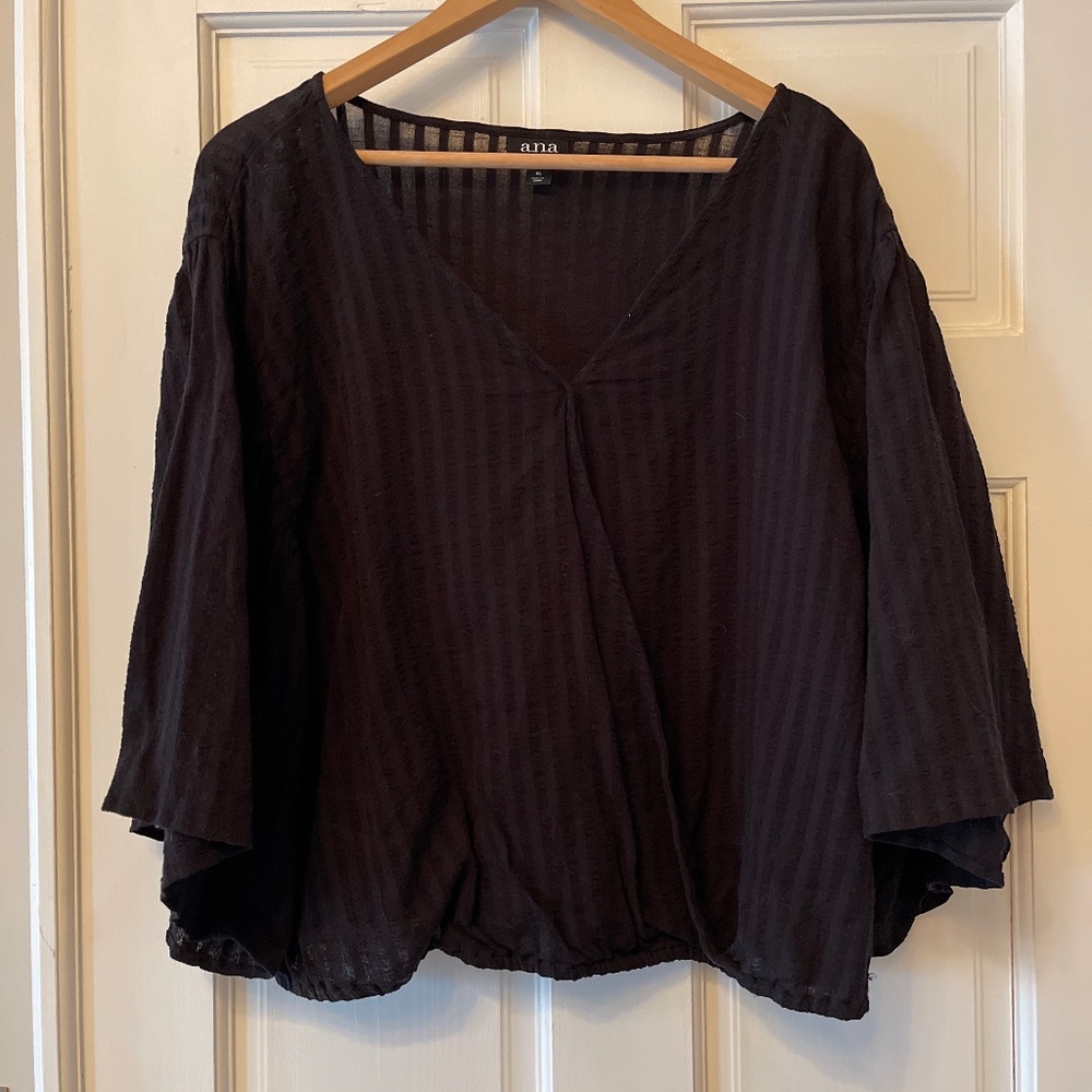 Black crop top